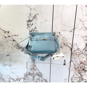 Hermès Women Pre-Loved Bag Very Good Condition